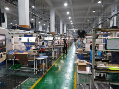 學(xué)校領(lǐng)導(dǎo)帶隊學(xué)校到企業(yè)考察交流